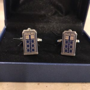 NWT Doctor Who Cufflinks (TARDIS)